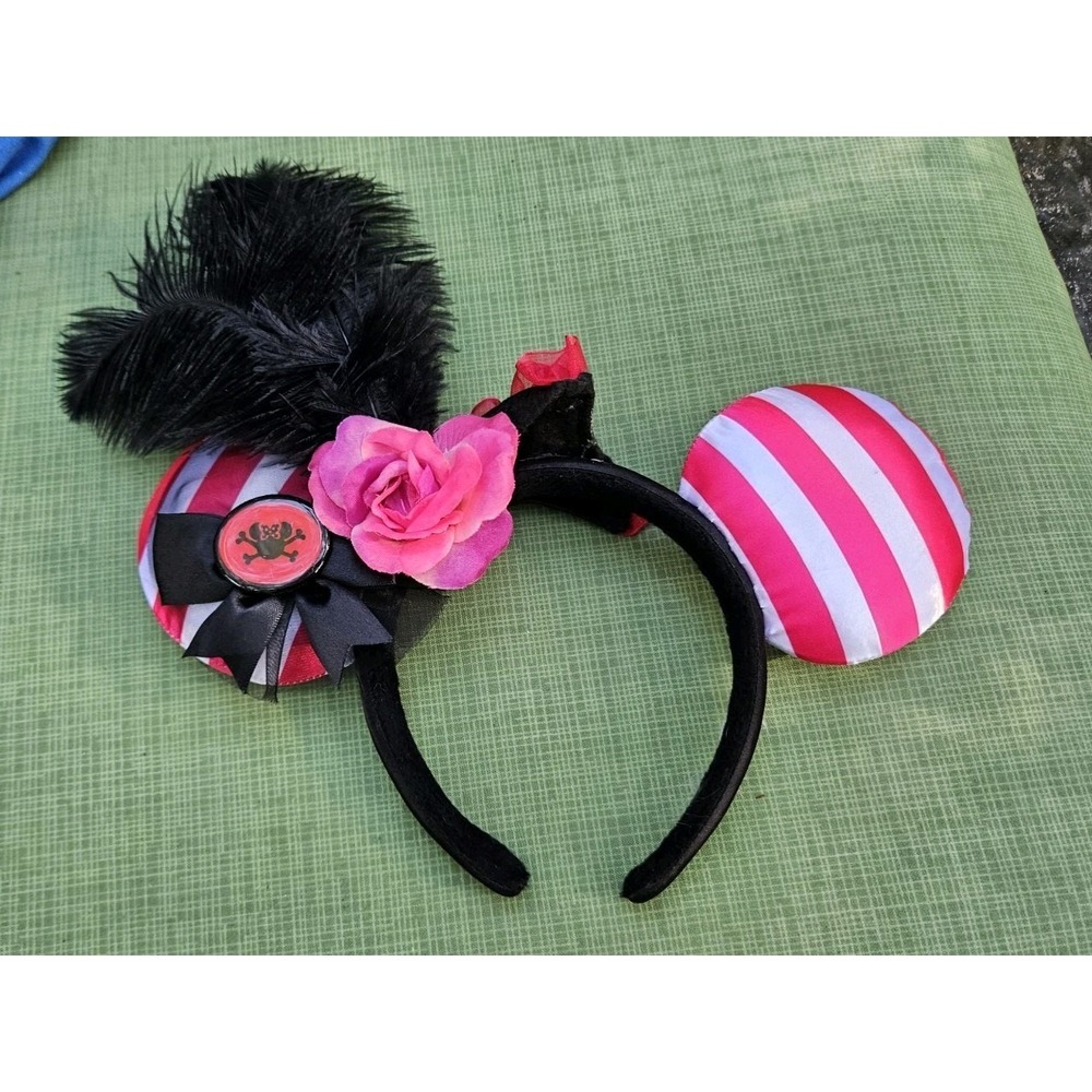 Disney Pirates of the Caribbean Minnie Mouse Ears Plume Feather Headband Red